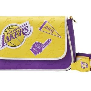 Loungefly NBA LOS Angeles Lakers Patch
Icons Crossbody Bag